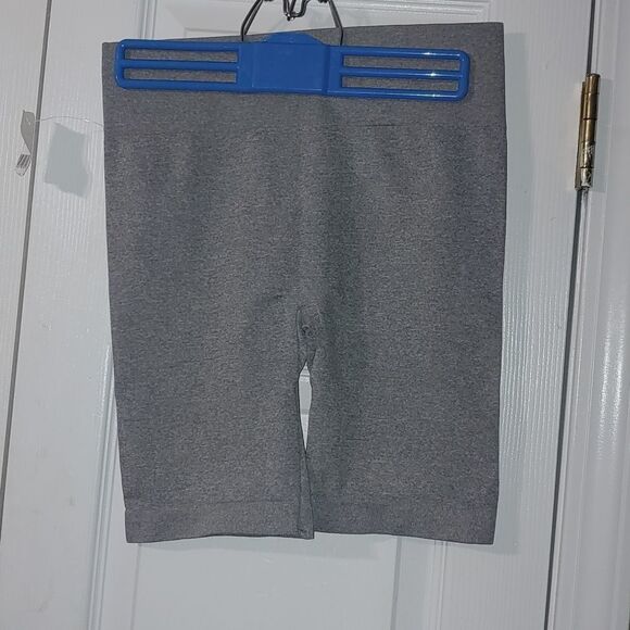 One Step Up gray seamless bike shorts  Sz l/xl - Picture 2 of 4